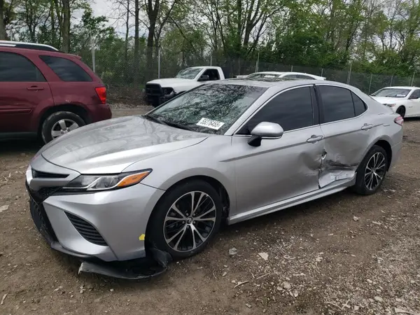 4T1B11HK9JU533665 2018 TOYOTA CAMRY - Image 1