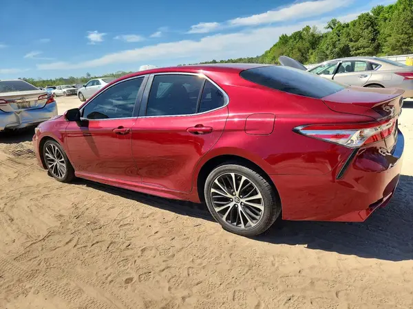 4T1B11HK9JU536078 2018 TOYOTA CAMRY - Image 2