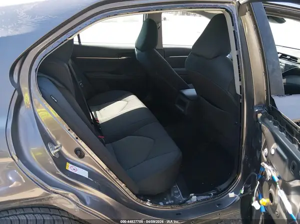 4T1B11HK9JU537179 2018 TOYOTA CAMRY - Image 8