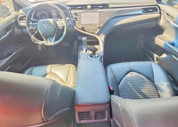 4T1B11HK9JU537926 2018 TOYOTA CAMRY - Image 8