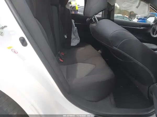 4T1B11HK9JU540759 2018 TOYOTA CAMRY - Image 8