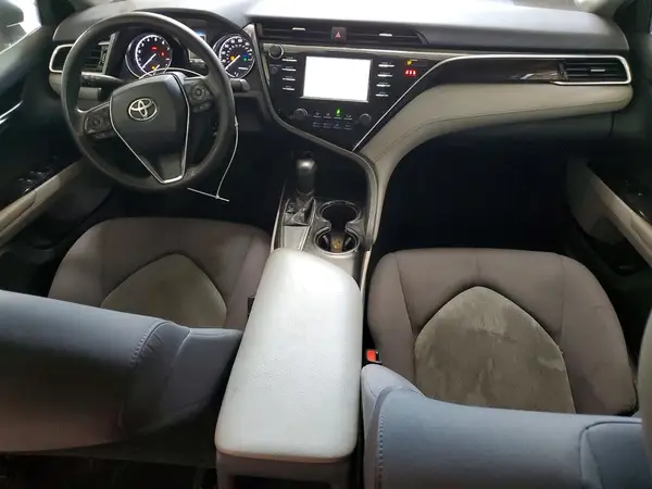 4T1B11HK9JU549056 2018 TOYOTA CAMRY - Image 8