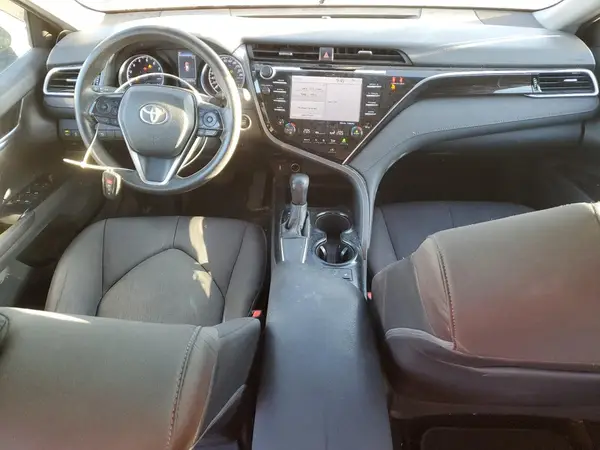 4T1B11HK9JU550255 2018 TOYOTA CAMRY - Image 8