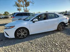4T1B11HK9JU552992 2018 TOYOTA CAMRY