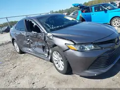 4T1B11HK9JU559540 2018 TOYOTA CAMRY
