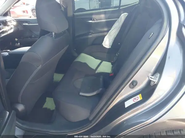 4T1B11HK9JU559540 2018 TOYOTA CAMRY - Image 8