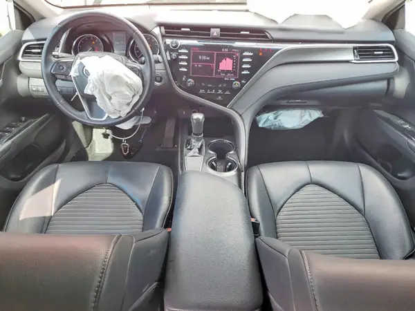 4T1B11HK9JU559828 2018 TOYOTA CAMRY - Image 8