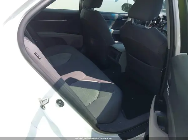 4T1B11HK9JU563538 2018 TOYOTA CAMRY - Image 8