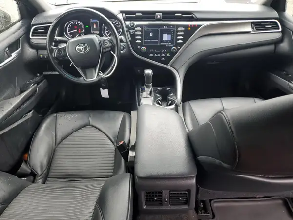 4T1B11HK9JU565774 2018 TOYOTA CAMRY - Image 8