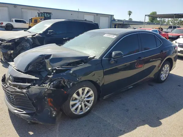 4T1B11HK9JU566536 2018 TOYOTA CAMRY - Image 1