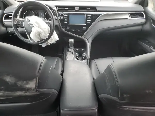 4T1B11HK9JU567153 2018 TOYOTA CAMRY - Image 8