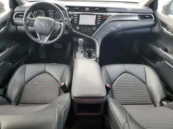 4T1B11HK9JU571638 2018 TOYOTA CAMRY - Image 8