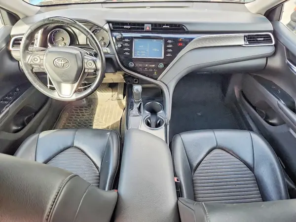 4T1B11HK9JU572790 2018 TOYOTA CAMRY - Image 8