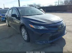 4T1B11HK9JU576063 2018 TOYOTA CAMRY