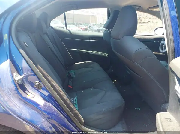 4T1B11HK9JU576841 2018 TOYOTA CAMRY - Image 8