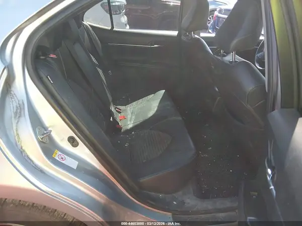 4T1B11HK9JU577021 2018 TOYOTA CAMRY - Image 8