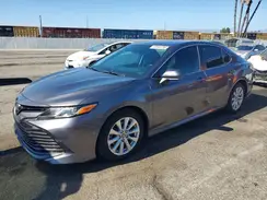 4T1B11HK9JU581442 2018 TOYOTA CAMRY