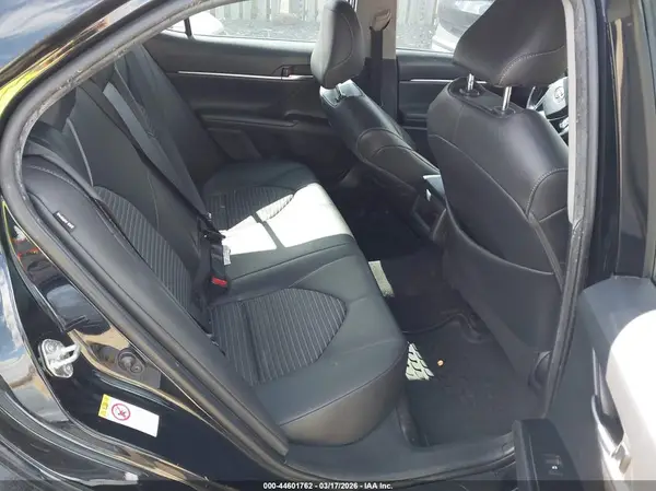 4T1B11HK9JU584096 2018 TOYOTA CAMRY - Image 8