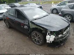 4T1B11HK9JU587404 2018 TOYOTA CAMRY