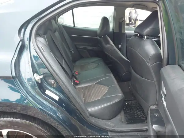 4T1B11HK9JU594658 2018 TOYOTA CAMRY - Image 8
