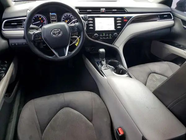 4T1B11HK9JU596586 2018 TOYOTA CAMRY - Image 8