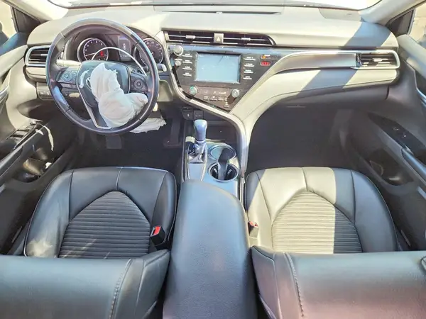 4T1B11HK9JU596815 2018 TOYOTA CAMRY - Image 8