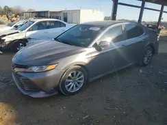 4T1B11HK9JU598225 2018 TOYOTA CAMRY