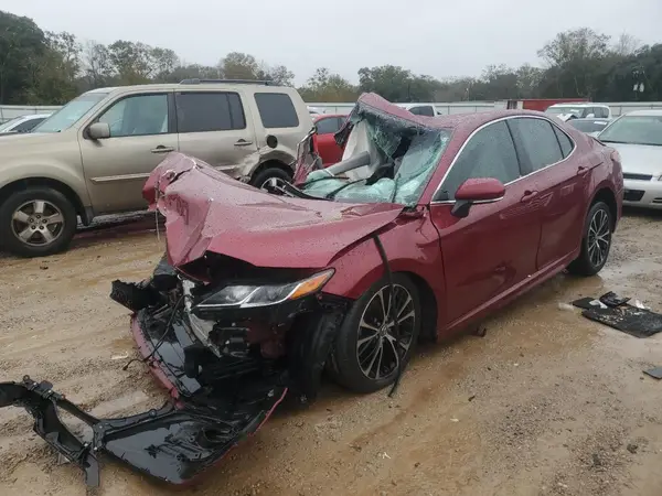4T1B11HK9JU600541 2018 TOYOTA CAMRY - Image 1