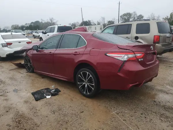 4T1B11HK9JU600541 2018 TOYOTA CAMRY - Image 2