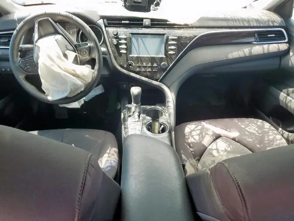 4T1B11HK9JU603276 2018 TOYOTA CAMRY - Image 8