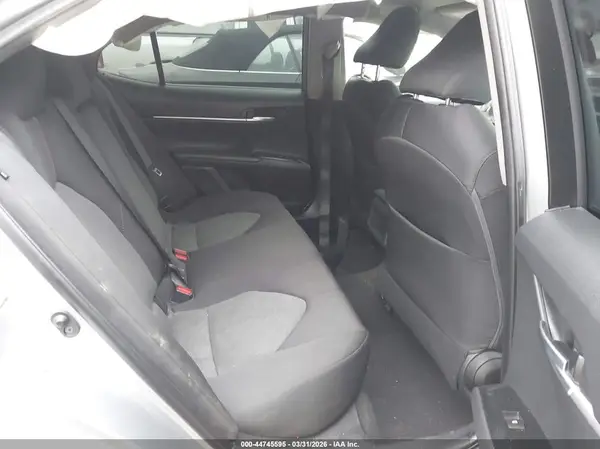 4T1B11HK9JU603441 2018 TOYOTA CAMRY - Image 8