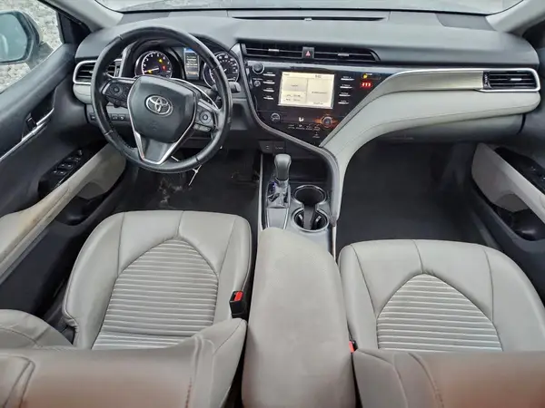 4T1B11HK9JU603939 2018 TOYOTA CAMRY - Image 8