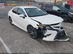 4T1B11HK9JU605299 2018 TOYOTA CAMRY