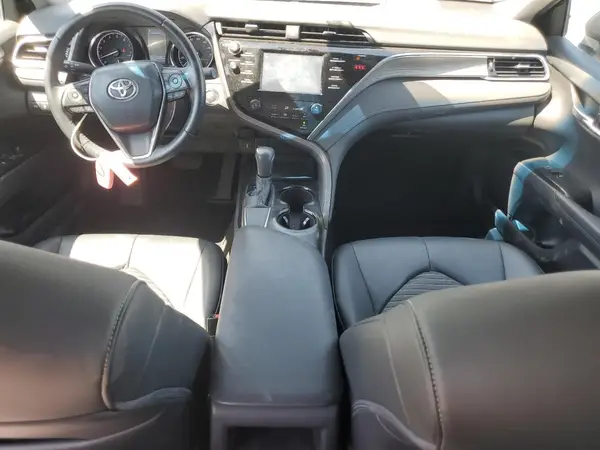 4T1B11HK9JU622054 2018 TOYOTA CAMRY - Image 8