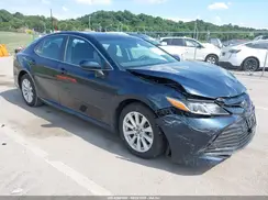 4T1B11HK9JU624449 2018 TOYOTA CAMRY