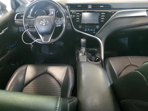 4T1B11HK9JU633278 2018 TOYOTA CAMRY - Image 8