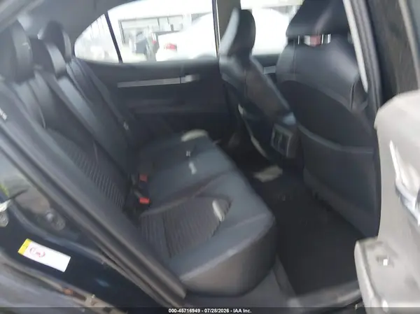 4T1B11HK9JU633667 2018 TOYOTA CAMRY - Image 8