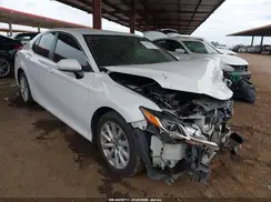 4T1B11HK9JU634091 2018 TOYOTA CAMRY