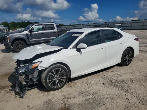 4T1B11HK9JU634947 2018 TOYOTA CAMRY - Image 1