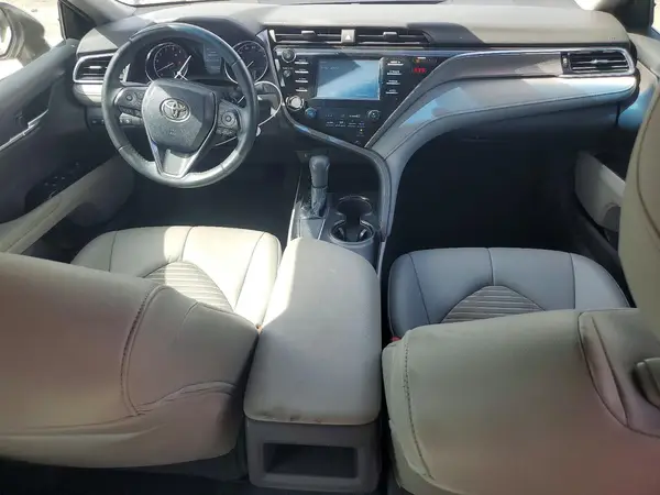 4T1B11HK9JU634947 2018 TOYOTA CAMRY - Image 8