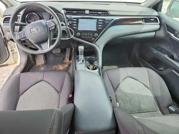 4T1B11HK9JU635287 2018 TOYOTA CAMRY - Image 8