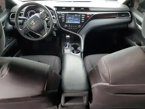 4T1B11HK9JU637055 2018 TOYOTA CAMRY - Image 8
