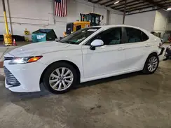 4T1B11HK9JU637458 2018 TOYOTA CAMRY