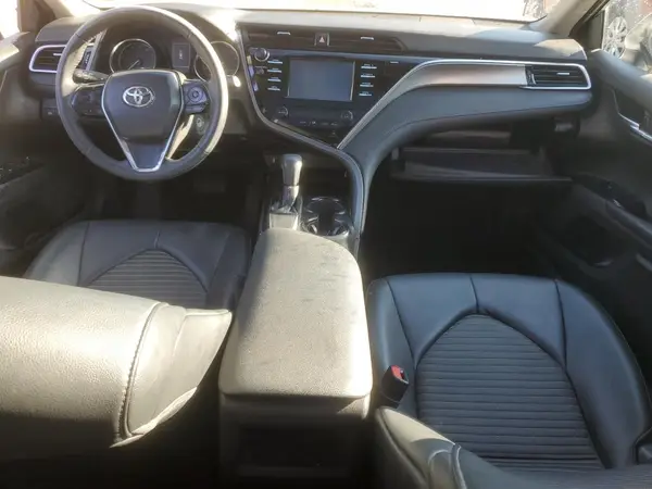 4T1B11HK9JU638237 2018 TOYOTA CAMRY - Image 8