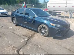 4T1B11HK9JU639162 2018 TOYOTA CAMRY