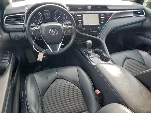 4T1B11HK9JU640036 2018 TOYOTA CAMRY - Image 8