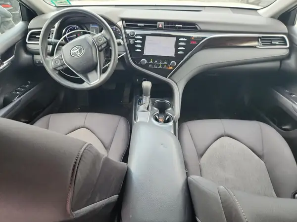 4T1B11HK9JU640604 2018 TOYOTA CAMRY - Image 8