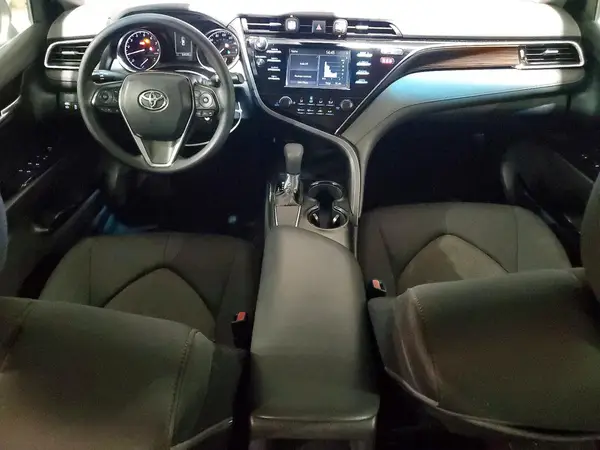4T1B11HK9JU641204 2018 TOYOTA CAMRY - Image 8