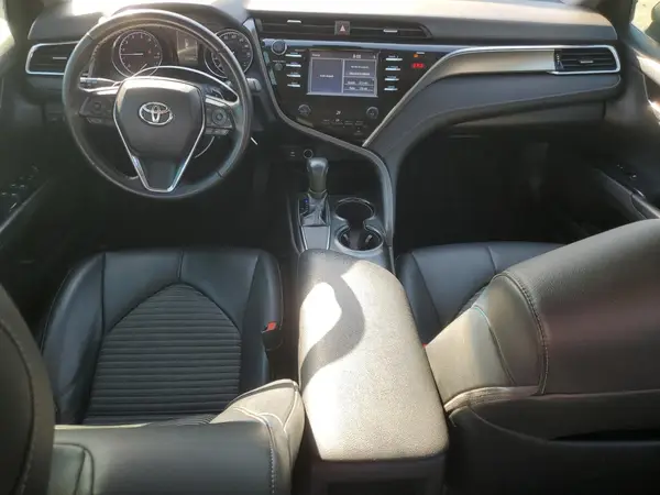 4T1B11HK9JU641820 2018 TOYOTA CAMRY - Image 8