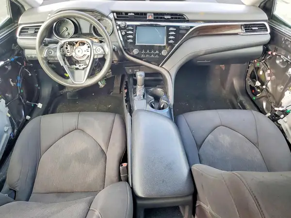 4T1B11HK9JU642806 2018 TOYOTA CAMRY - Image 8